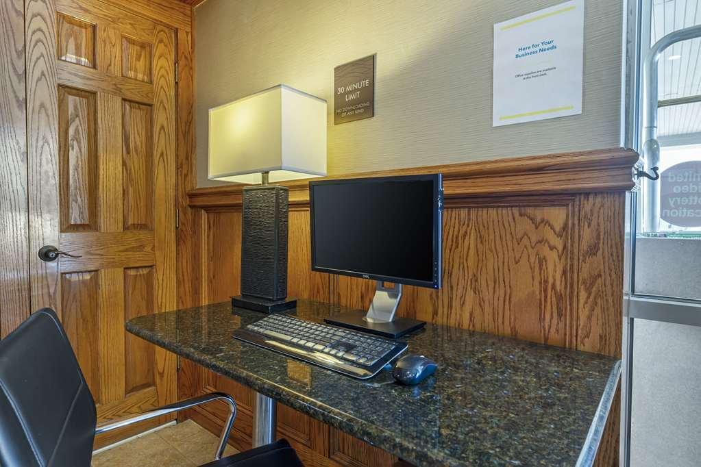 Comfort Inn & Suites Triadelphia Facilities photo
